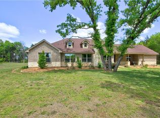 2837 W Line Rd, Whitesboro, TX 76273