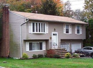 1426 Sloane Blvd, Plainfield, NJ 07060