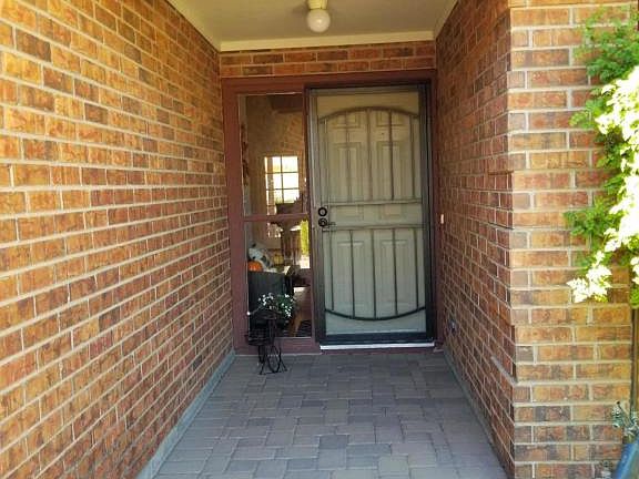4th image of 17960 N 88th Ave