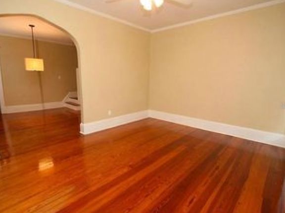 5th image of 410 Broadway Ave APT 1