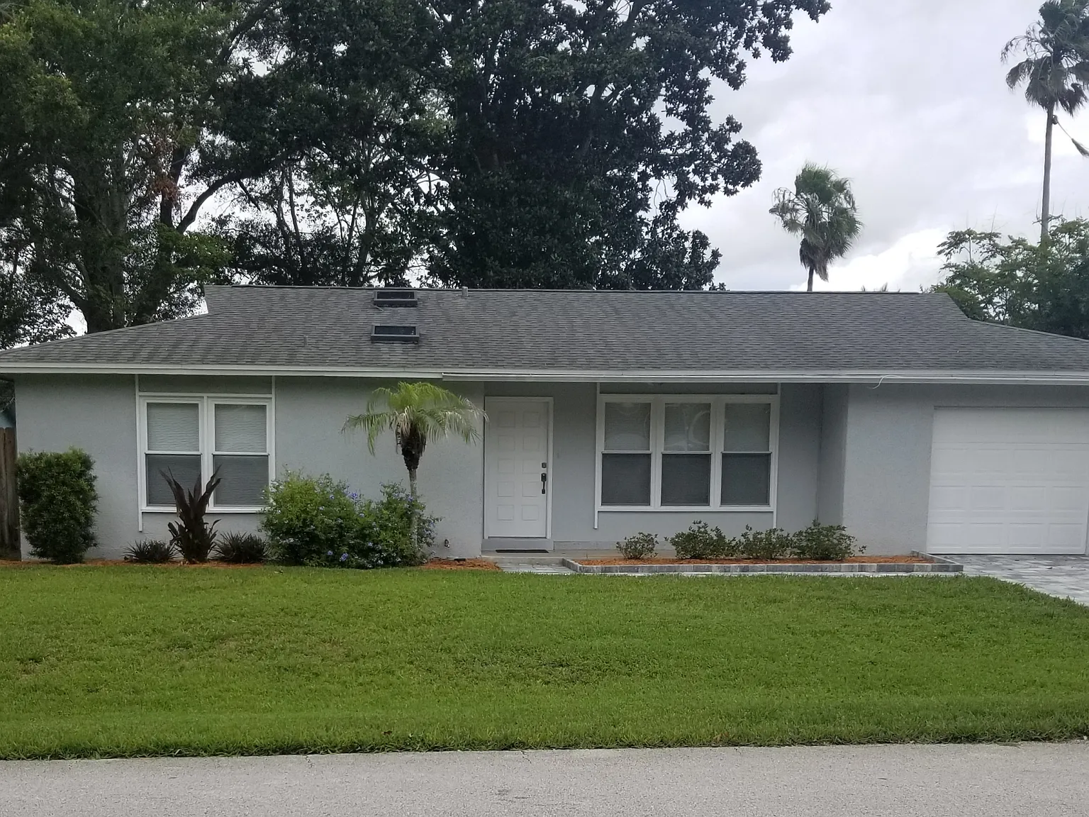 3 bed, 1107 sqft, $2,500 — Photo 1