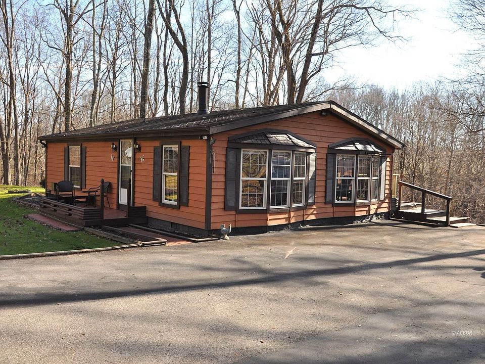 1st image of 2620 Burnett Rd