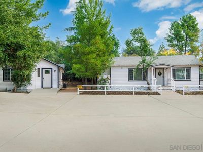 2233-35 W Victoria Dr, Alpine, CA, 91901