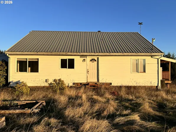 24450 NW Pumpkin Ridge Rd, North Plains, OR 97133