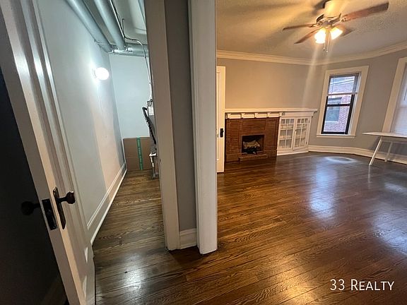 4th image of 1447 W Balmoral Ave APT 3N