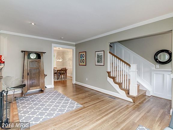 4th image of 3501 Oberon St