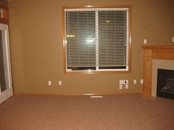 4th image of 4009 NE 91st St