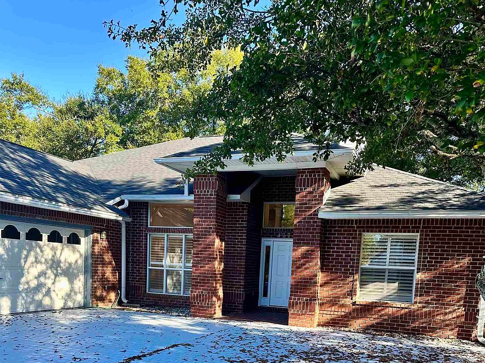 1st image of 4224 Brighton Dr