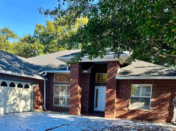 4224 Brighton Dr, Pensacola, FL 32504