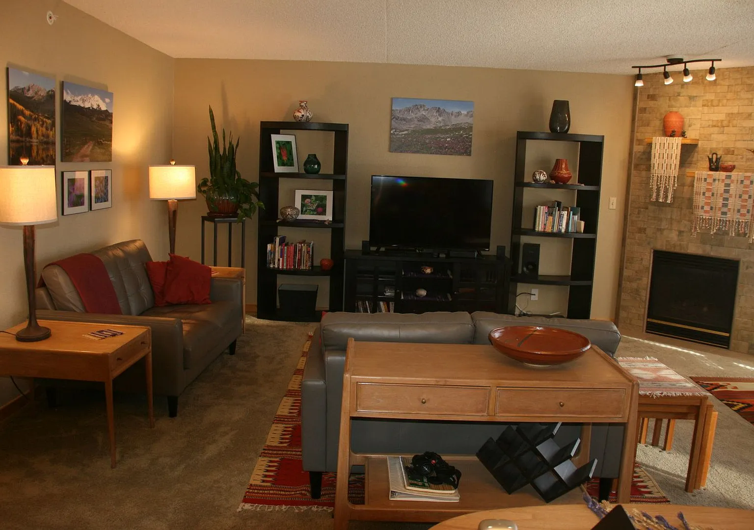Winter Seasonal Rental- Towers at Lakepoint #603 — Photo 3