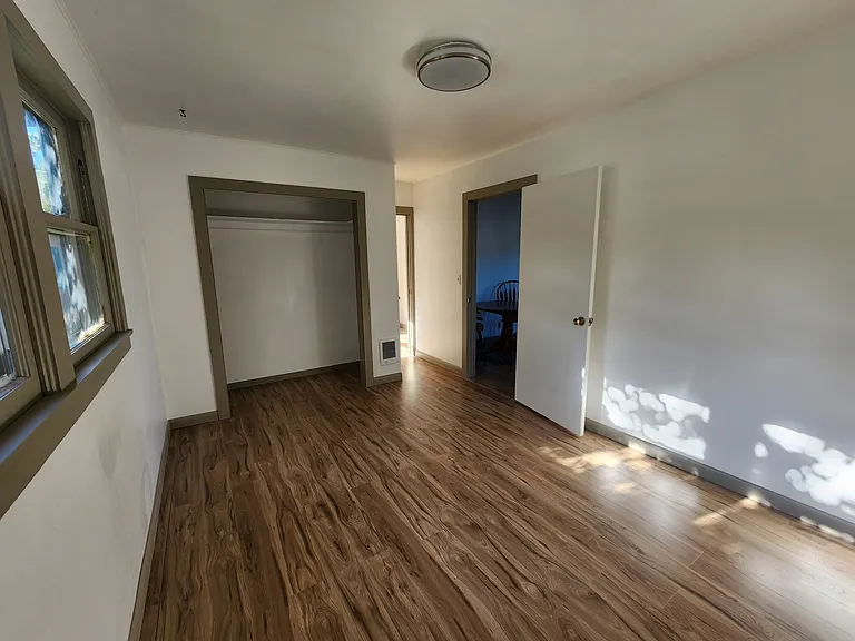 Bedroom #1
