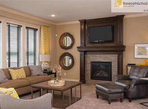2nd image of 4248 SW Stoney Brook Dr