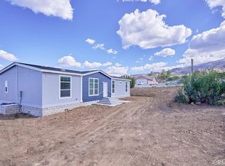 9889 Crystal Aire Rd, Pinon Hills, CA 92372