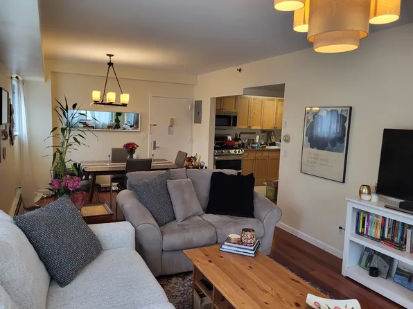300 West 145th Street 1K image 3 of 10