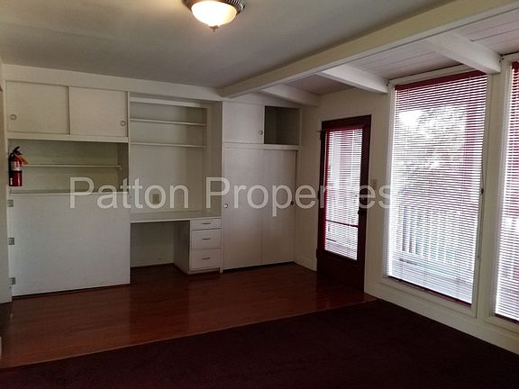 3rd image of 3834 Rosewood Dr #8-1