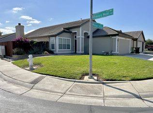 8820 Alder Grove Pl, Elk Grove, CA 95624