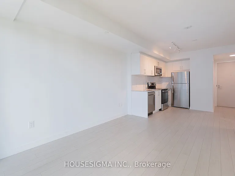 4010 Eglinton Ave W #1105 — Photo 21