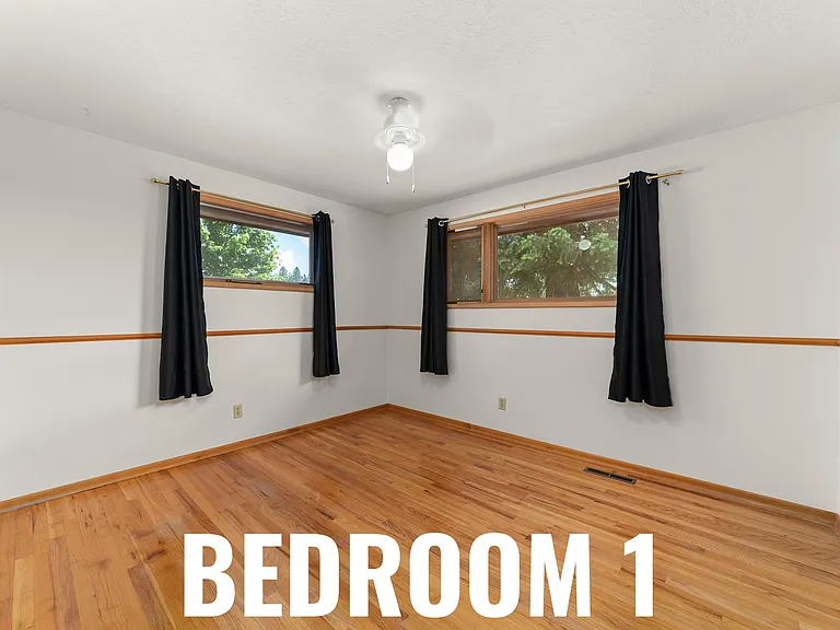 6532 N Drumheller St #1 — Photo 10