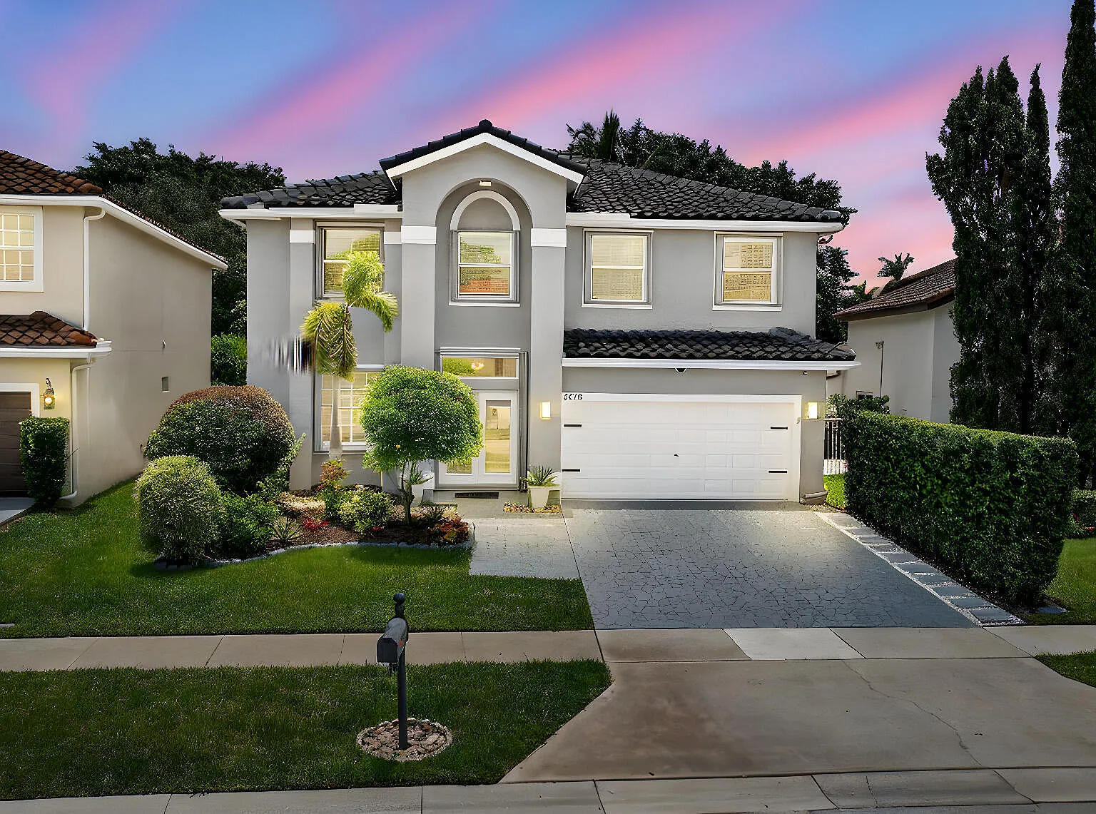 5 bed, 3.5 bath, 2933 sqft, $7,900 — Photo 3
