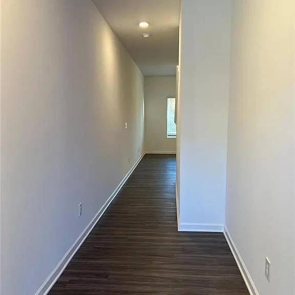 1391 Ben Park Way — Photo 3