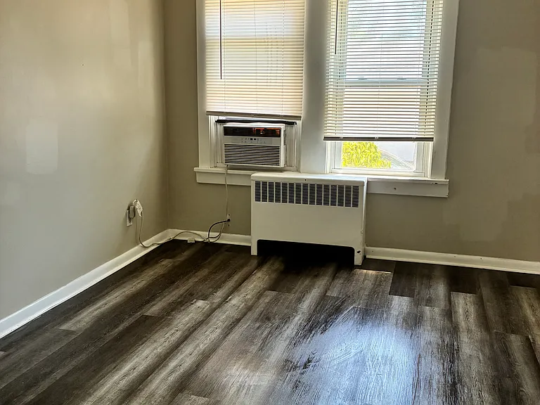 340 N Hook Rd #1 — Photo 7
