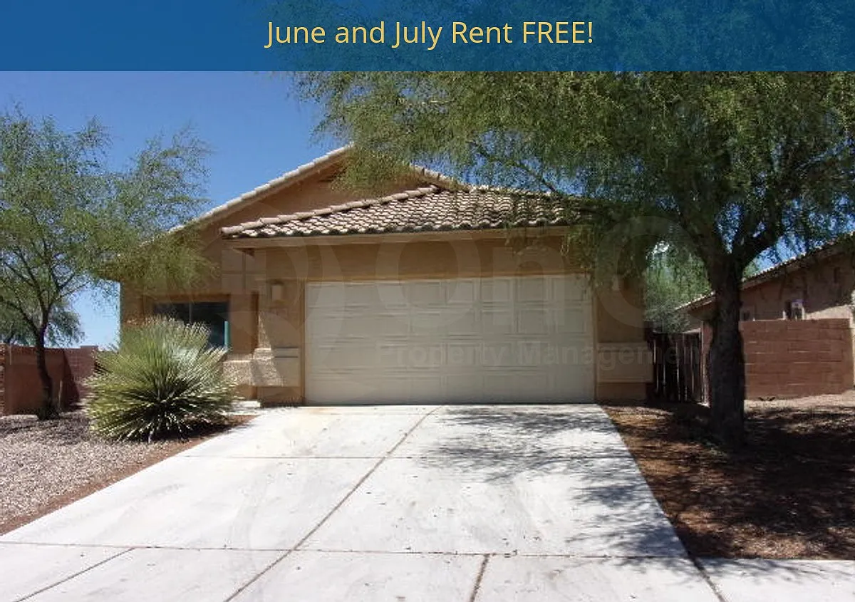 4 bed, 2.0 bath, 1660 sqft, $2,149 — Photo 1