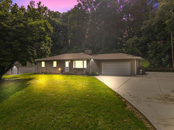 2nd image of 2375 W Audrey Dr