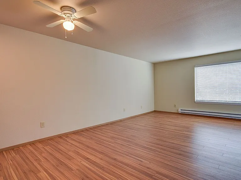 M0832 Arbor Terrace Apartments — Photo 12