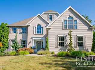 71 Carriage Sq, Montoursville, PA 17754