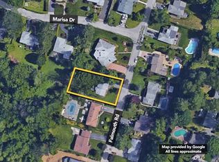 221 Falmouth Rd, Scarsdale, NY 10710