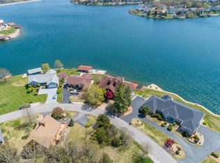 9682 W Vista Dr, Hillsboro, MO 63050
