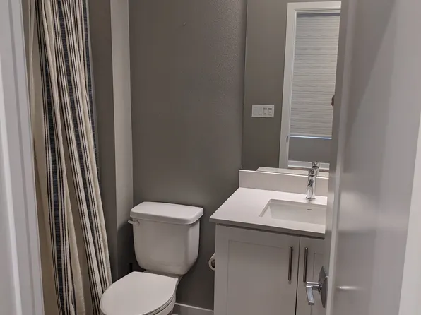 2234 Synergy, Irvine, CA 92614