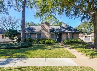2826 Pecan Ridge Dr, Sugar Land, TX 77479
