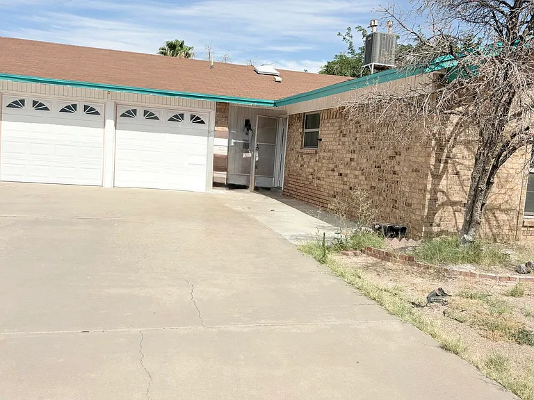 3444 Tascosa St — Photo 1