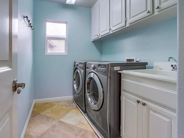 936 Citrine Way — Photo 29