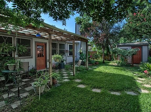 4th image of 2138 Willowood Dr