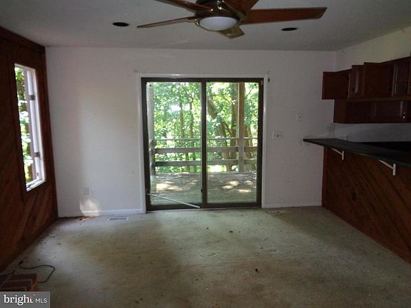 5th image of 122 Sunnymeadow Ln