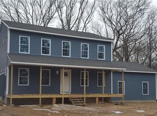 Clark Ln, SOUTH KINGSTOWN, RI 02879