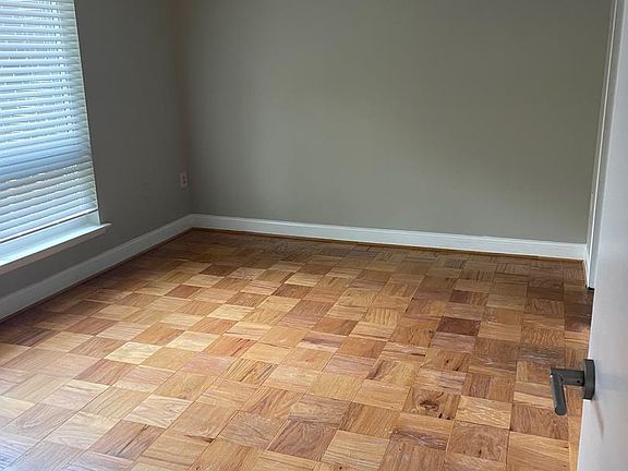 4th image of 3936 Bel Pre Rd APT 5