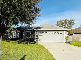 2655 Coachman Lakes Dr, Jacksonville, FL 32246
