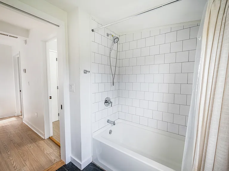86 Polk St — Photo 21