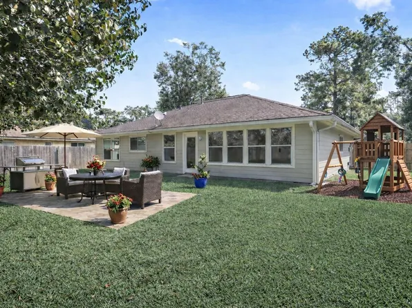 17511 Jolly Boat Dr, Crosby, TX 77532
