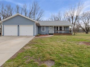 605 E Maple St, Archie, MO 64725