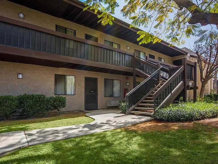 SENIOR APARTMENTS IN MONTCLAIR, CA