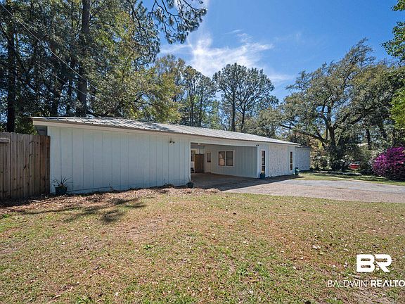 5th image of 118 Leigh Cir