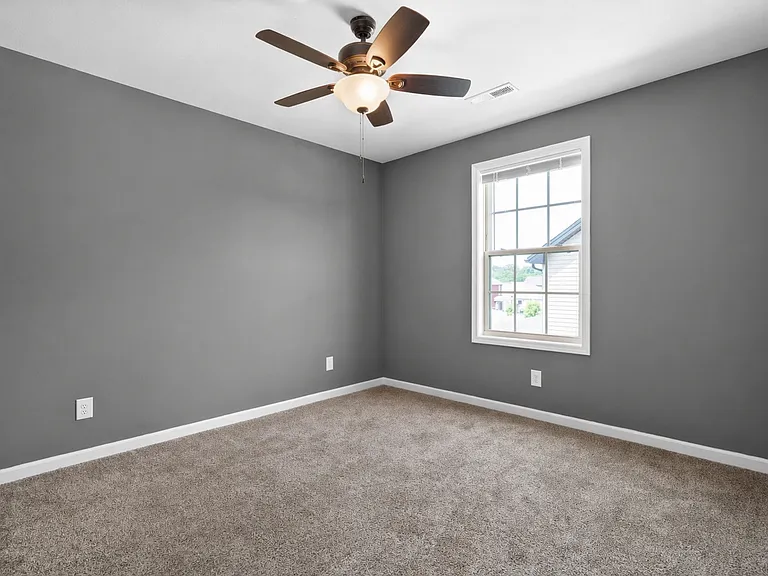 352 Winter Terrace Ln — Photo 24