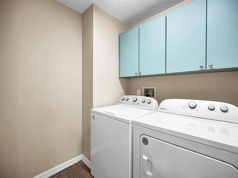 9307 Palm Haven Ct — Photo 21