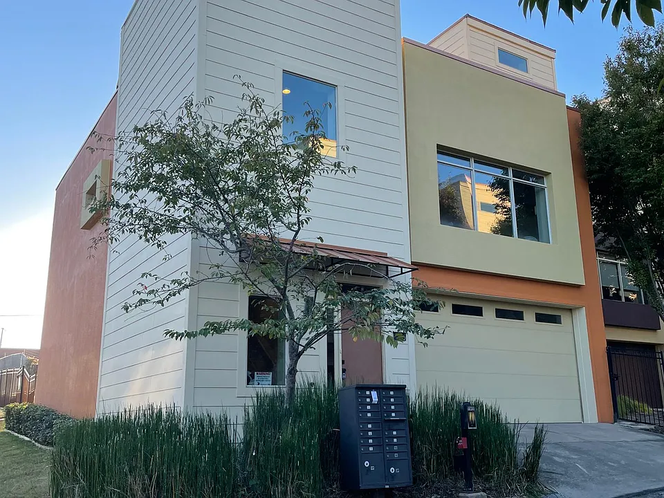 115 Vertical Lofts Dr