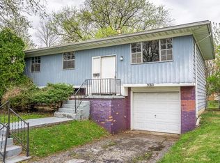 3060 Queensrowe Dr, Columbus, OH 43227