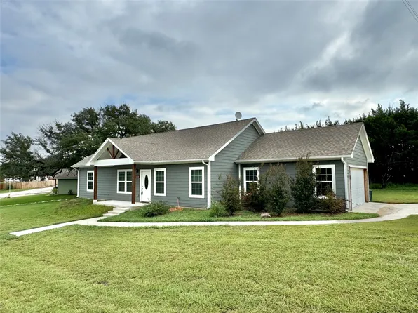 4909 Terlingua Dr, Granbury, TX 76048